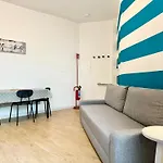 Quarto Beachfront E Parking Il Nido Sul Mare