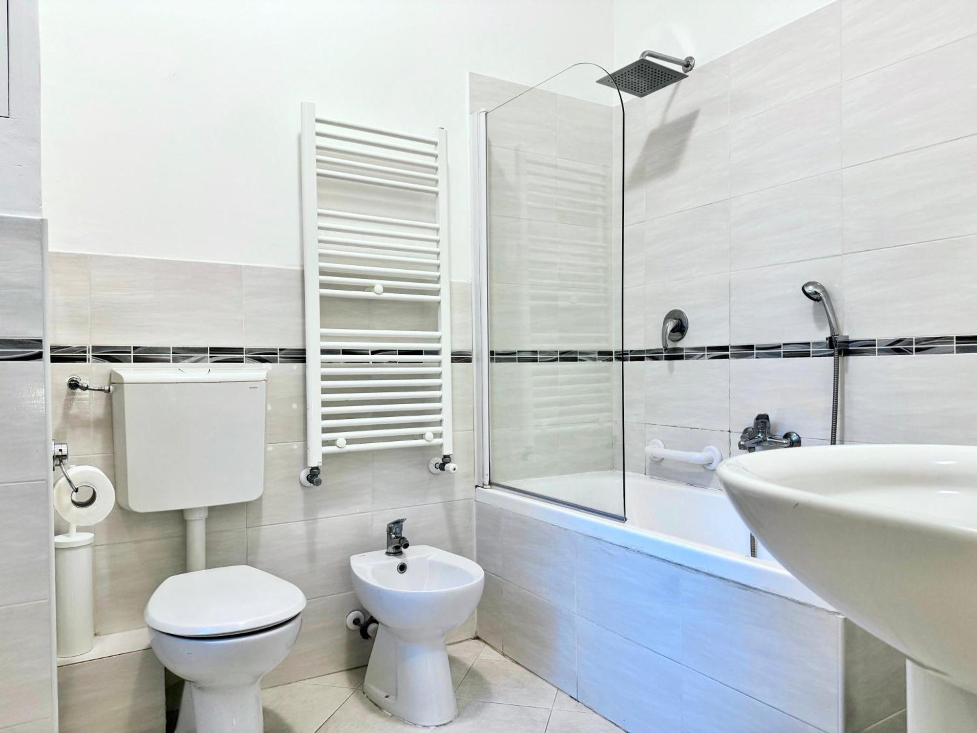 Beachfront E Parking Il Nido Sul Mare Apartment *