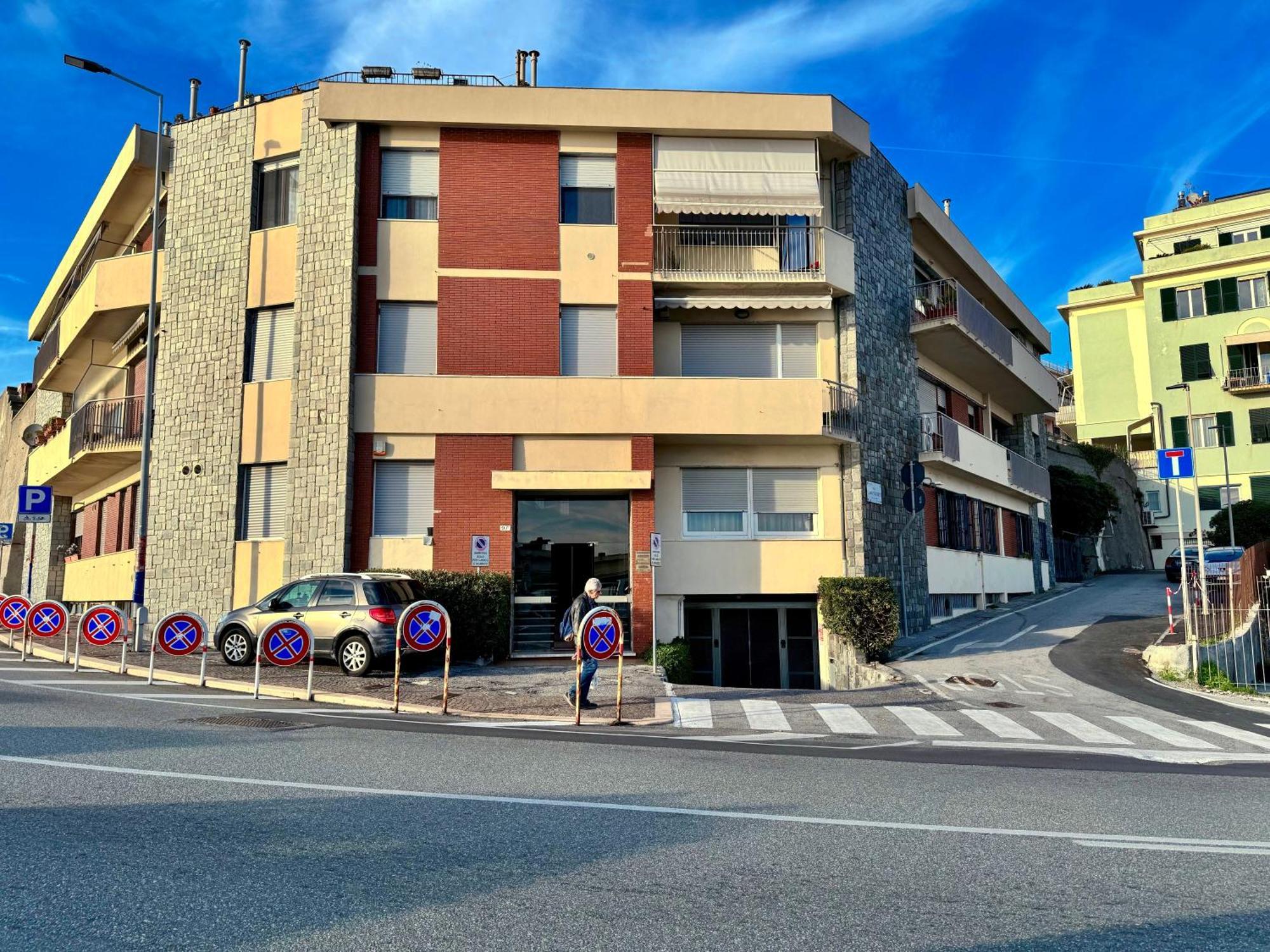 Beachfront E Parking Il Nido Sul Mare Apartment Genua