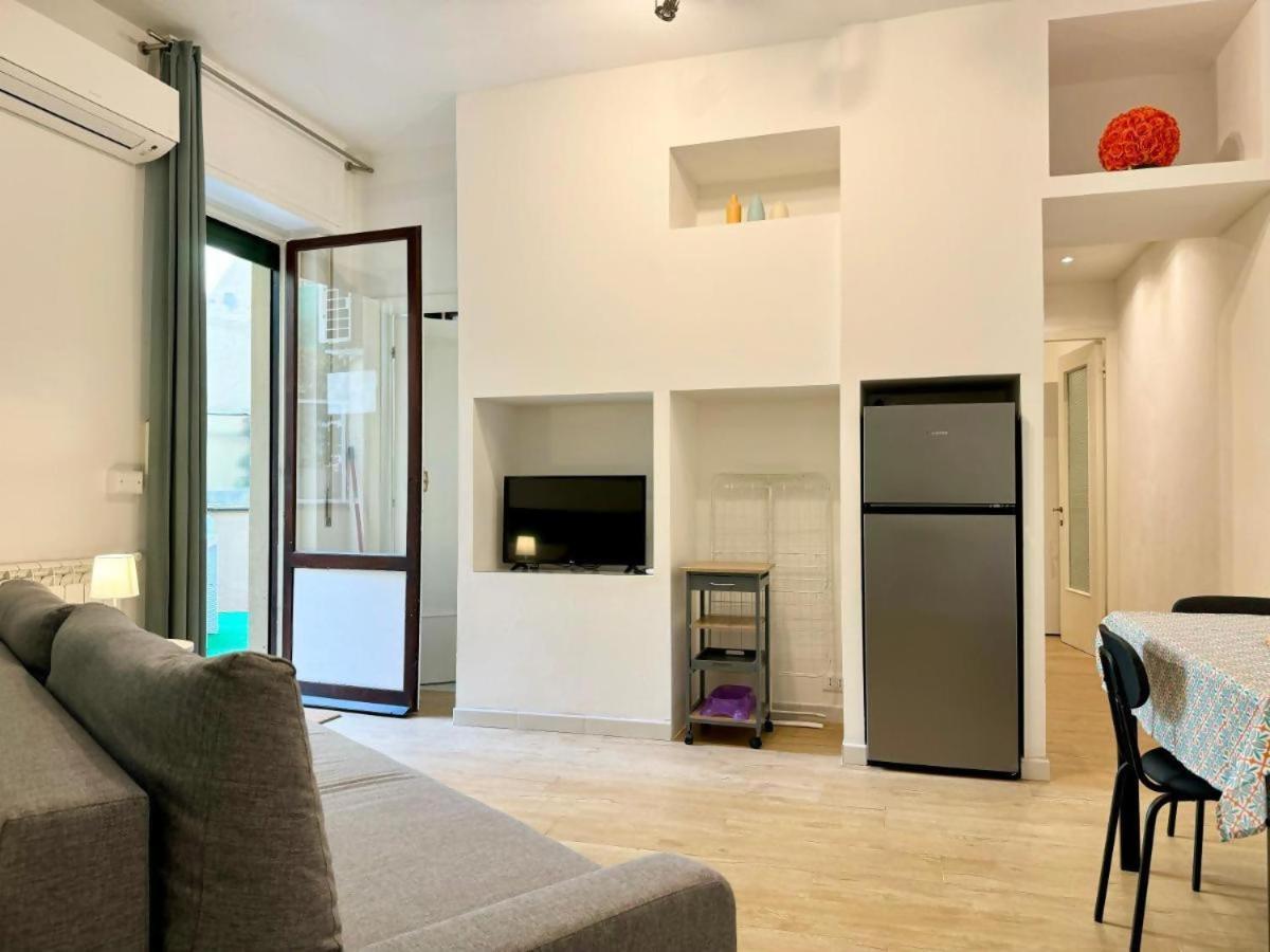 Apartment Beachfront E Parking Il Nido Sul Mare
